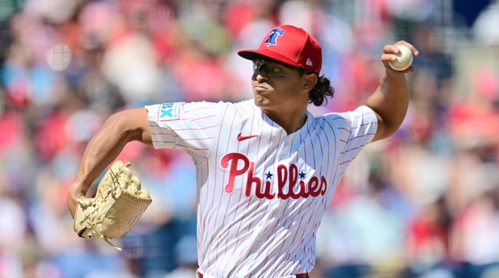 Jesús Luzardo pitching