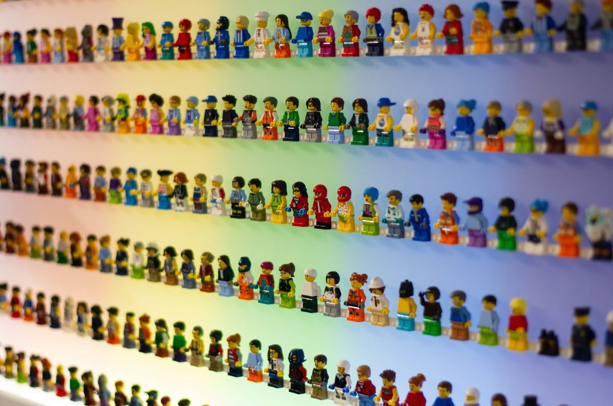 Six rows of different lego figures