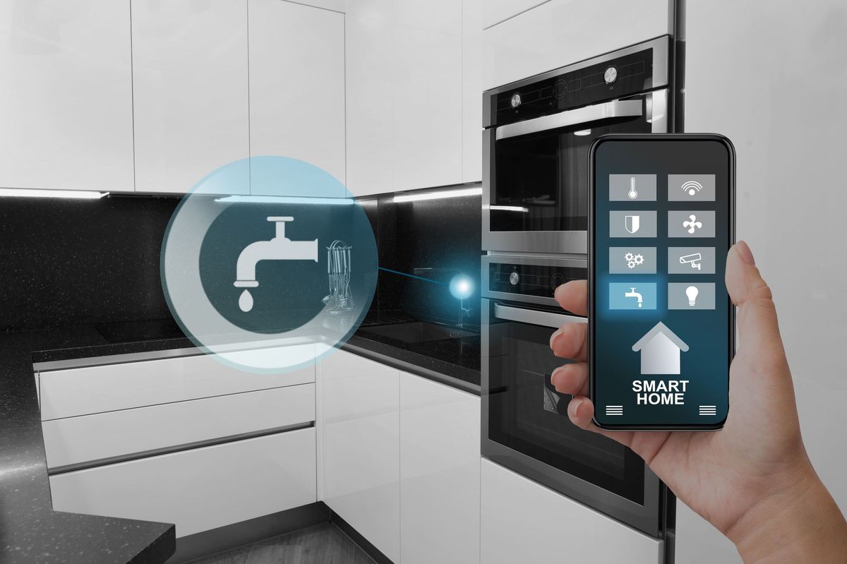 Wasserschäden smart versichern und früh erkennen – so geht’s!