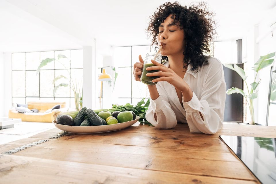 Inside-Out Radiance: The Daily Habits That Support Healthy Aging