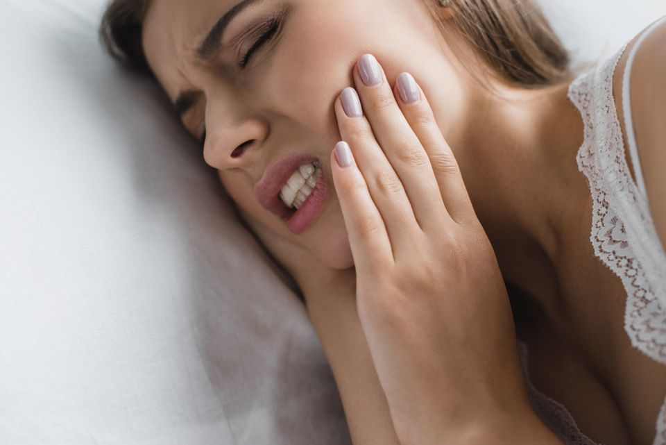 How Nighttime Stress Shows Up on Your Jawline