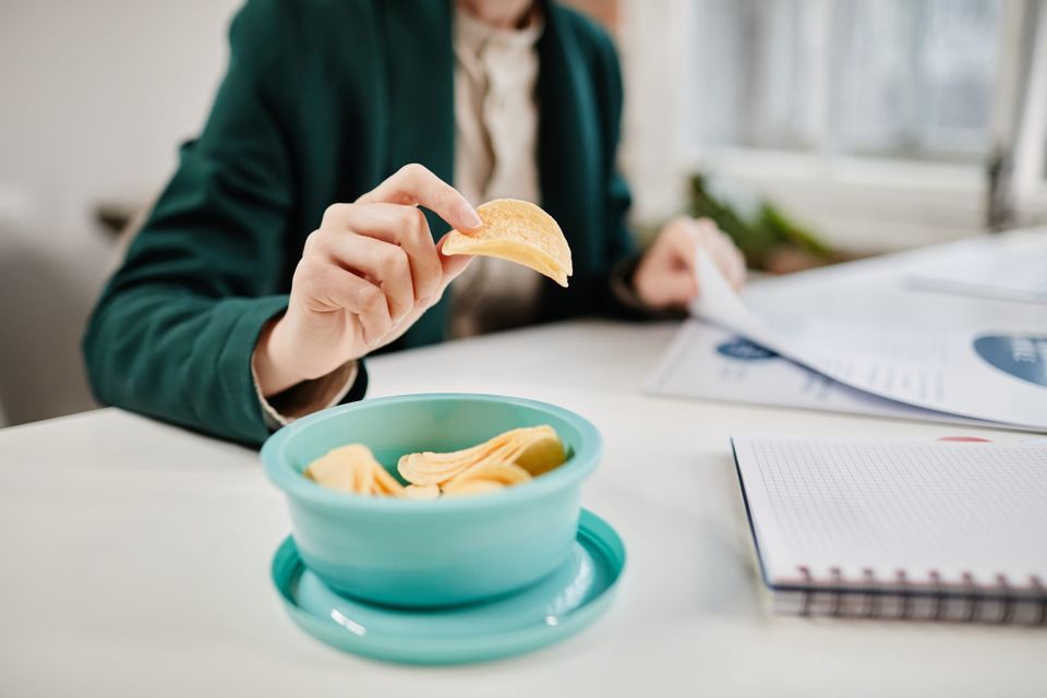 The Digestive Sabbatical: Why Constant Snacking is Aging Your Metabolism