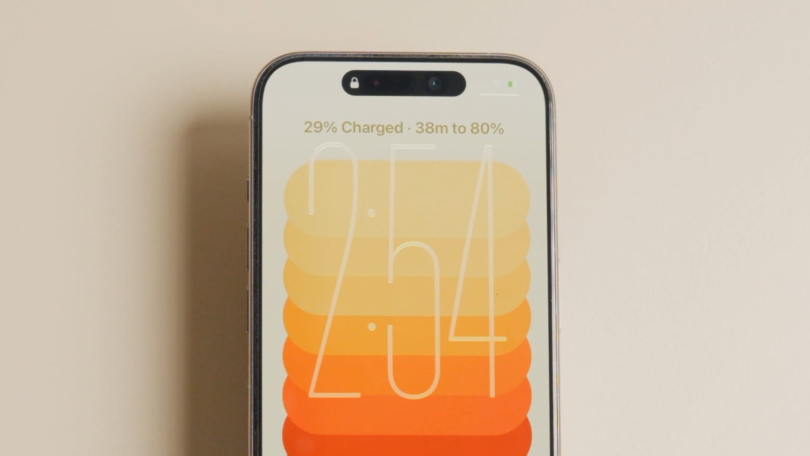 iPhone showing time remaining till full charge on lock screen