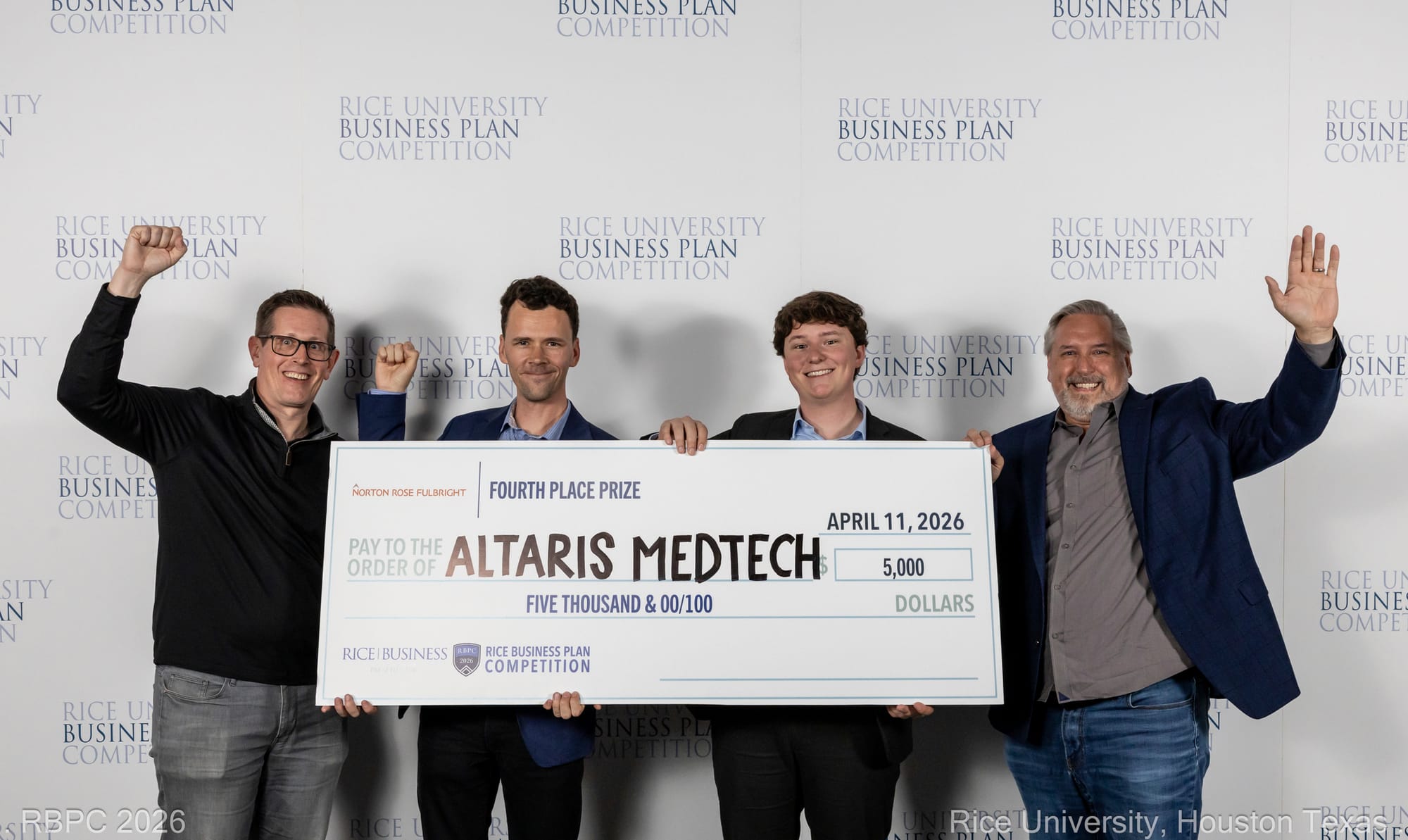 Altaris MedTech presenting at the Rice Business Plan Competition finals in Houston.