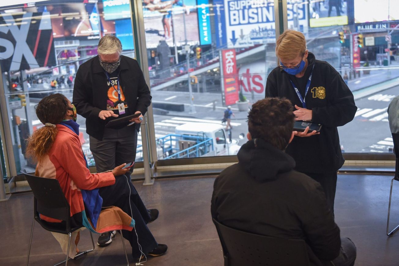 Actors Fund to help book appointments at Broadway vaccination site