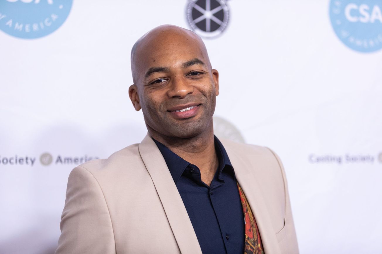 Bebe Neuwirth and Brandon Victor Dixon to announce Tony nominations