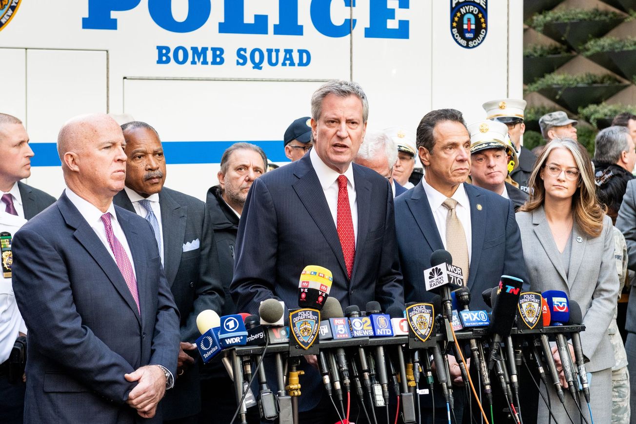 Police deployed across NYC after suspicious package at CNN