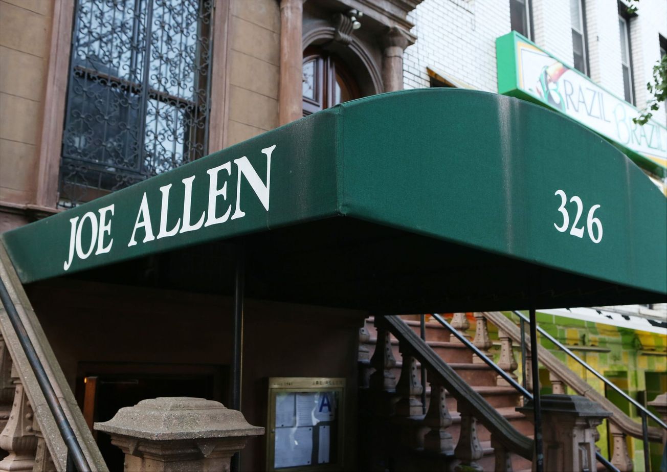 Theater district restaurants eye reopening after indoor dining approval