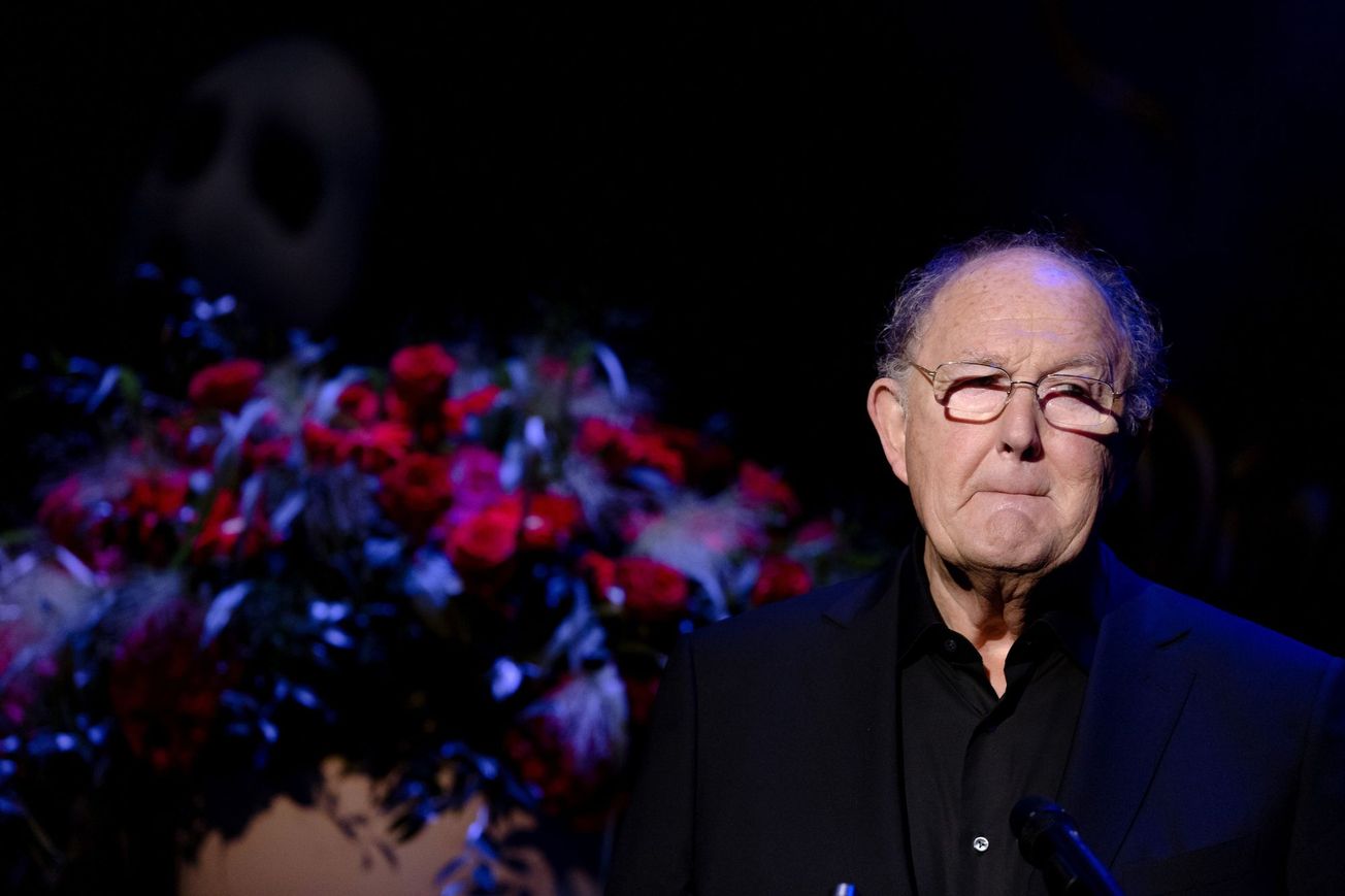 Advance Publications to acquire theatrical producing company Stage Entertainment