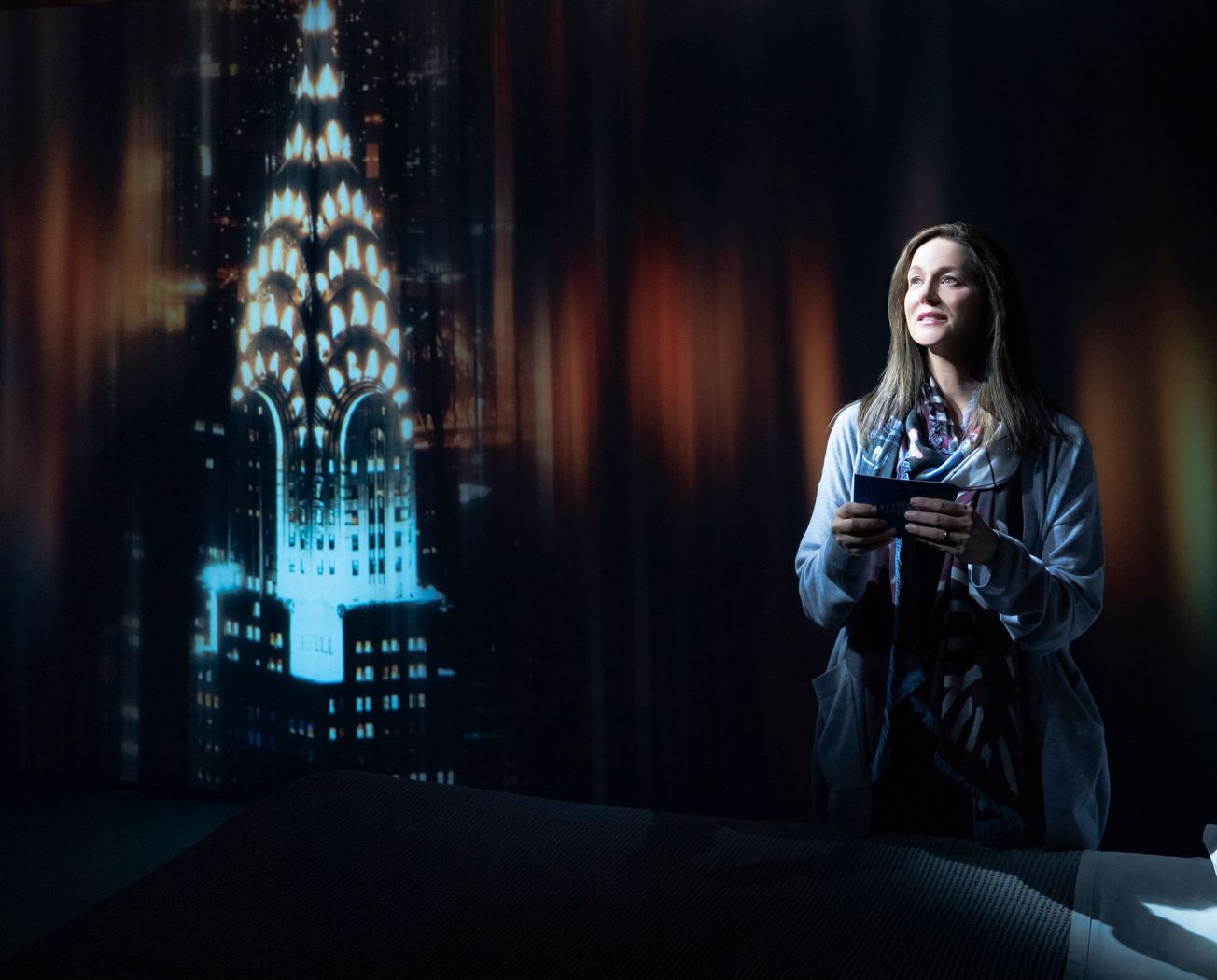 Review: Laura Linney shimmers in ‘My Name Is Lucy Barton’