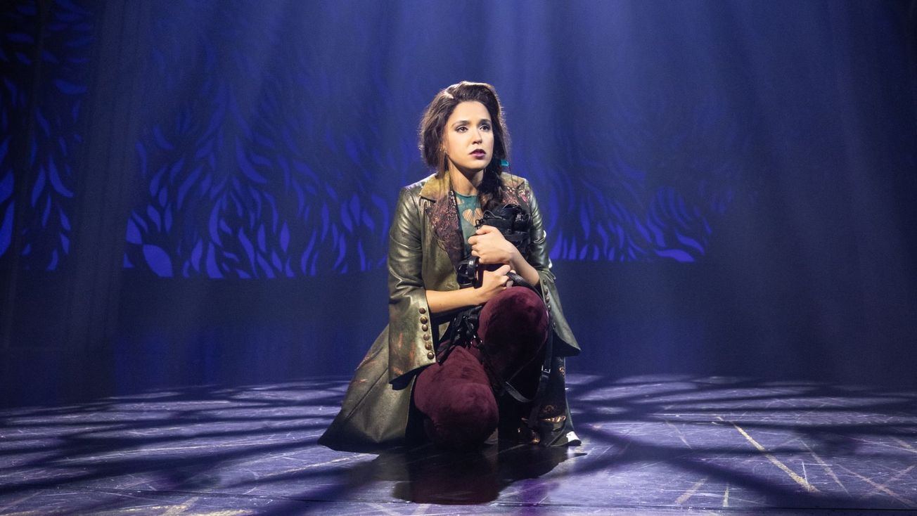 ‘Bad Cinderella’ sets closing date