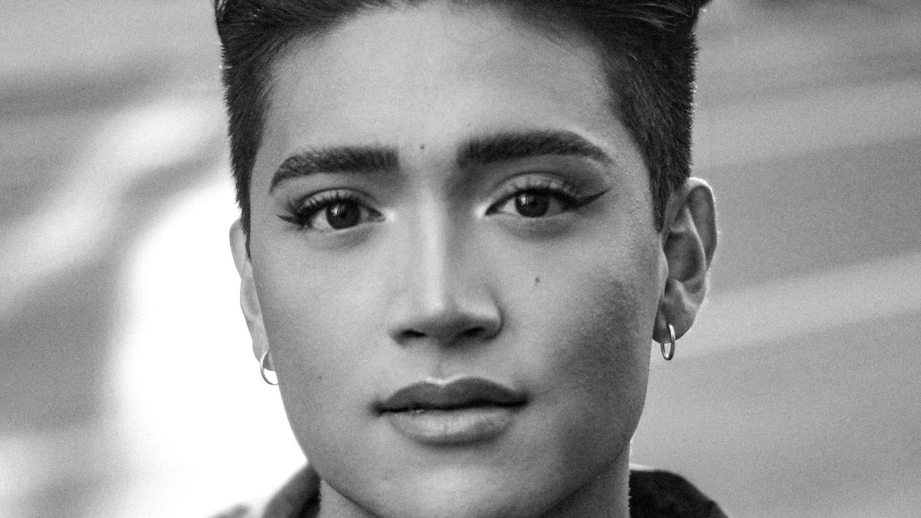 ‘& Juliet’ star Justin David Sullivan to be honored with GLSEN Trailblazer Award