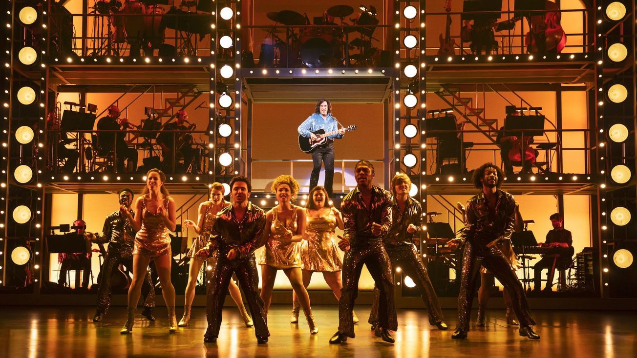 Why Broadway curtain times are changing