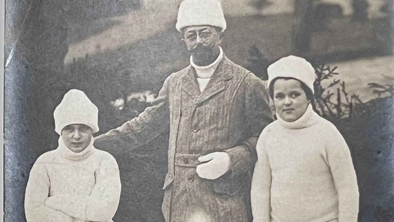 Episode 3: A Comedian Harmonists’ grandchildren remember their grandfather, Erich Collin