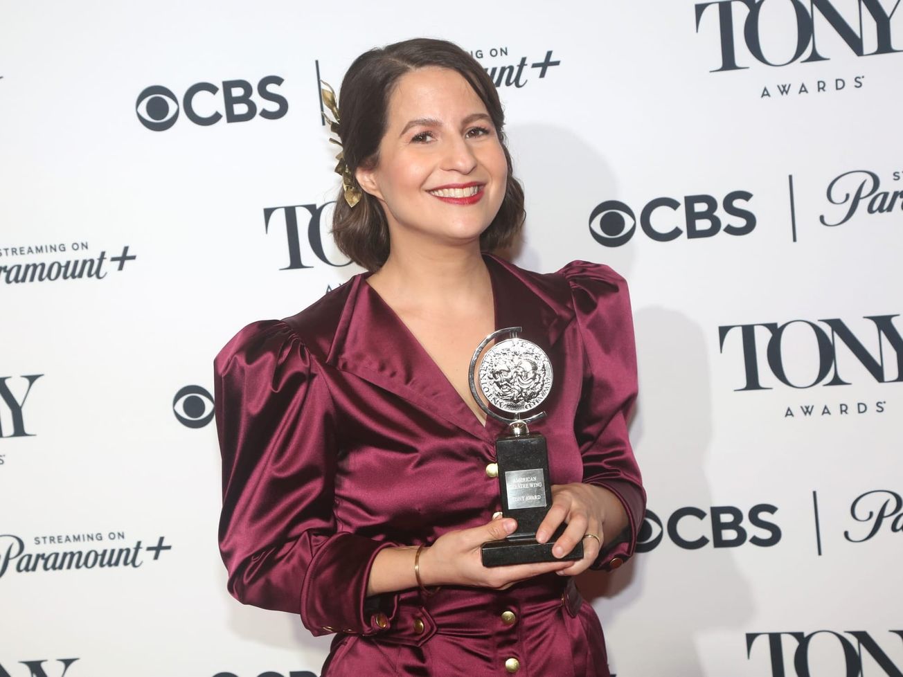 77th Tony Awards marks milestones for women and honors industry veterans while spreading the wealth