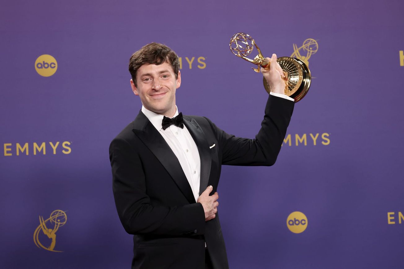 Alex Edelman’s ‘Just for Us’ wins 2024 Emmy Award; more Broadway alums honored