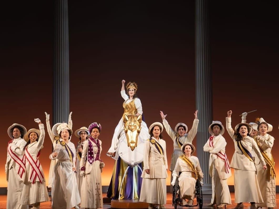 Broadway box office bucks trend in typical post-Thanksgiving drop