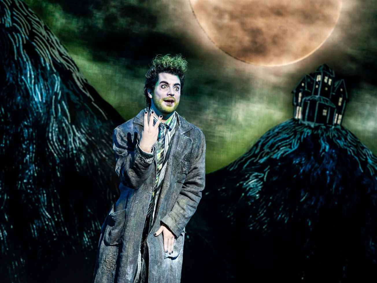 It’s showtime again! ‘Beetlejuice’ to haunt Broadway in the fall