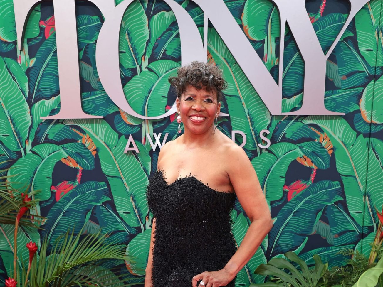 Colleen Jennings-Roggensack to receive Arts Champion Award