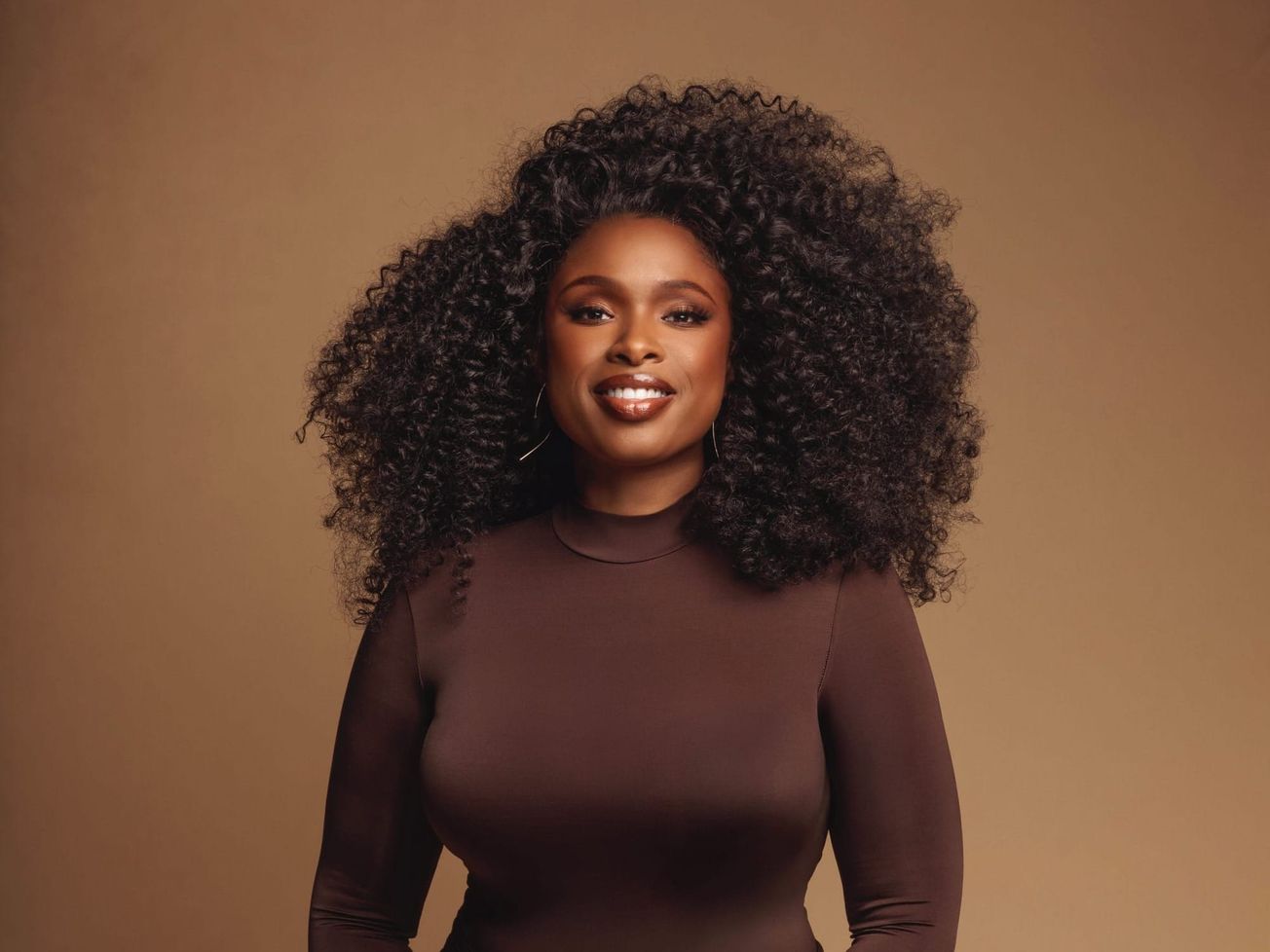 Oscar-winning ‘Dreamgirls’ star Jennifer Hudson signs on as a producer of the Broadway revival