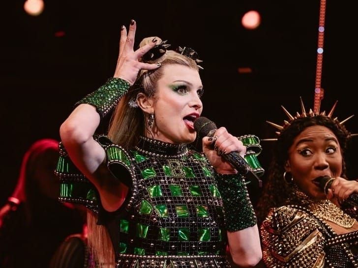 Dylan Mulvaney sets departure date from ‘SIX’