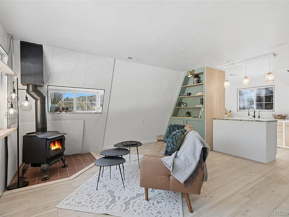 527 Apache Road