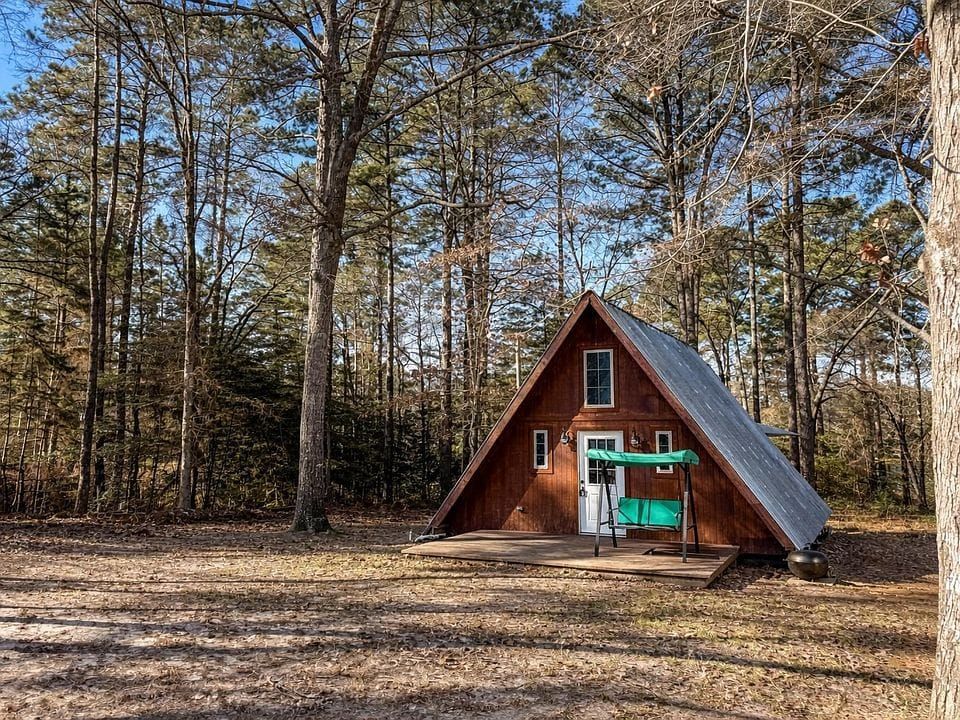 LAKEVIEW LOFT CABIN
