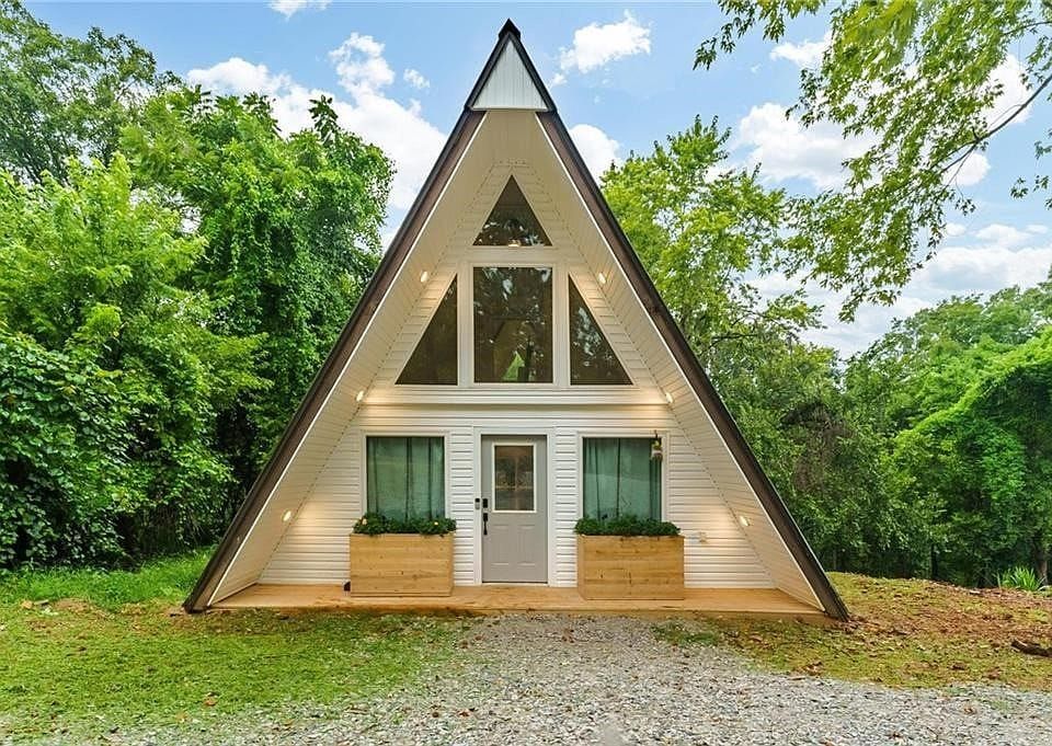 OZARK CHIC CHALET