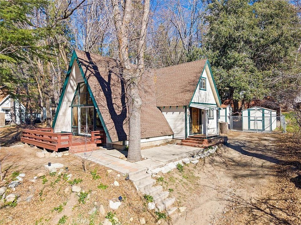 Say hello to your next adventure: TimberCrestCabin!