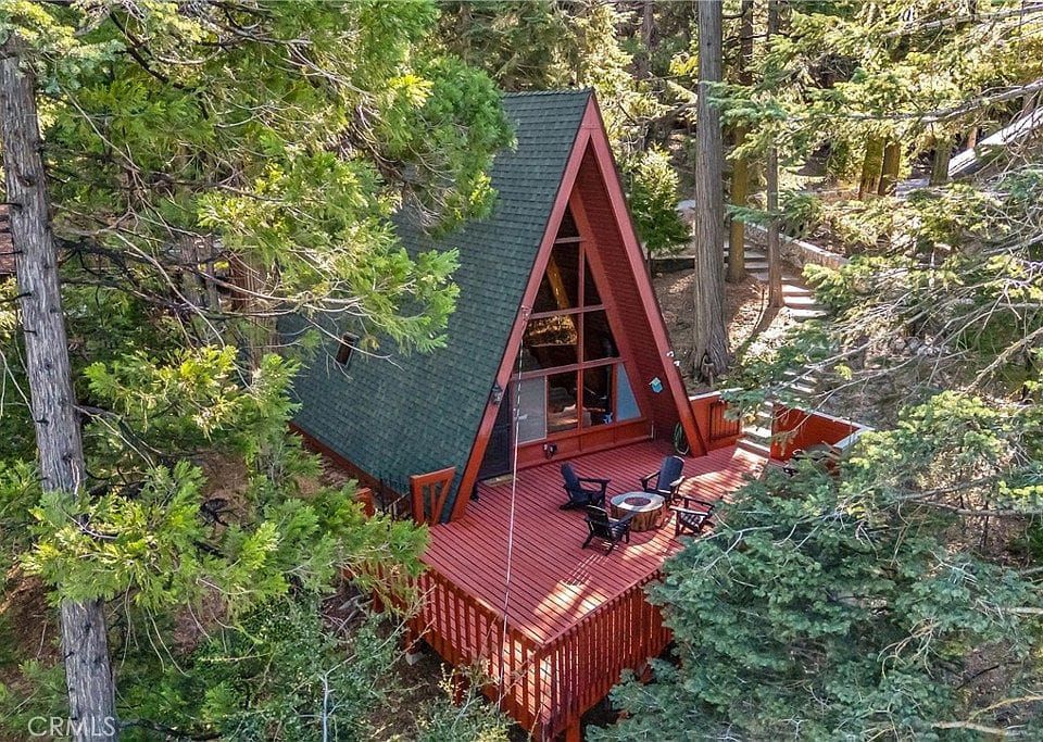 SUMMIT FRAME CABIN