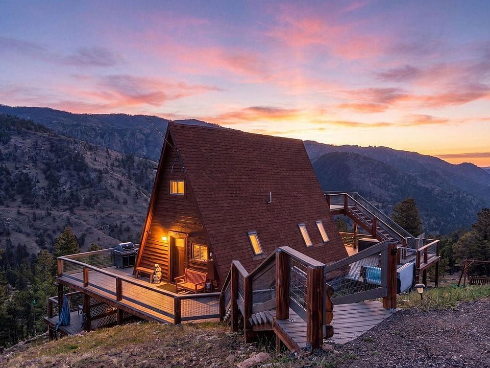 SUMMIT SKY HOUSE