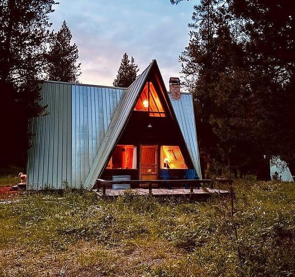 FIREPLACE FOREST HIDEAWAY