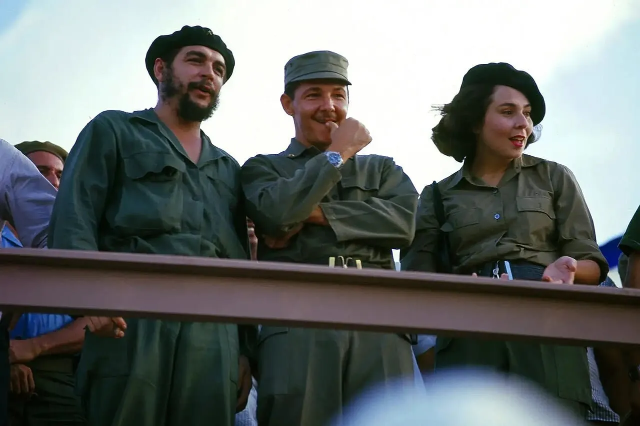 Ernesto Che Guevara, Raúl Castro and Vilma Espín, on July 26, 1964.