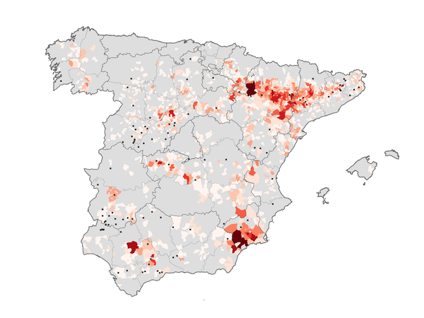 El mapa de los 1.372 municipios donde se concentran las macrogranjas en España