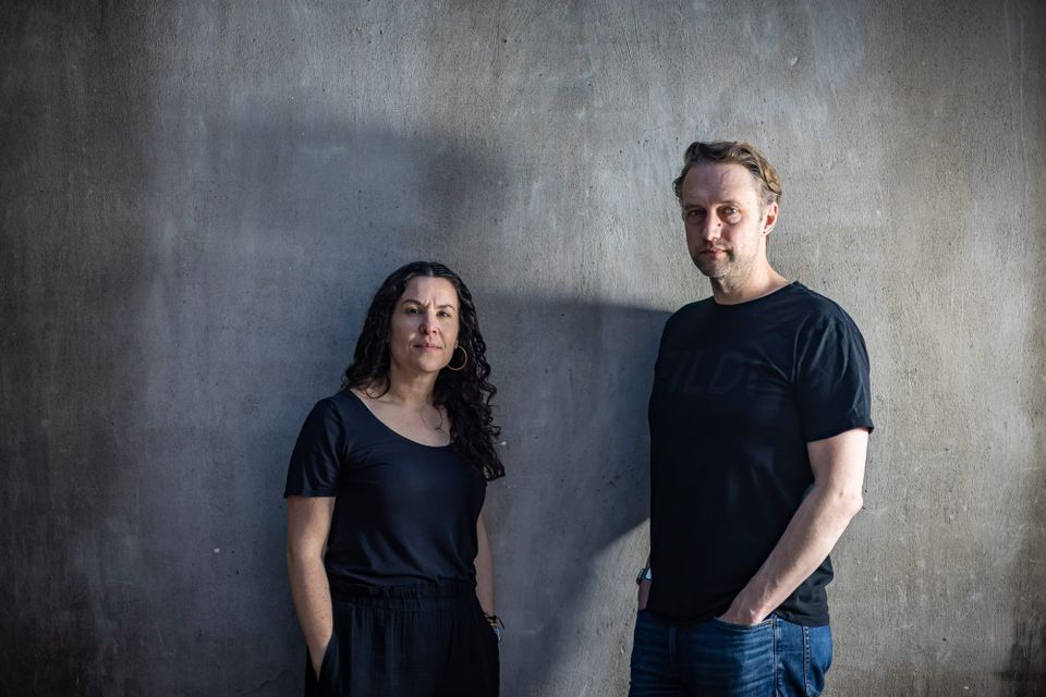 Portrait: Johnathan & Melissa Nightingale