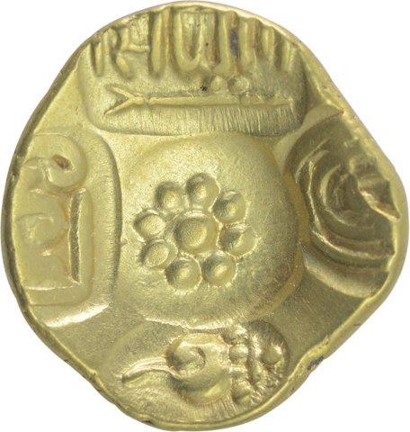 Gold Padma Tanka issued by Singhana.
Legend of the coin: Obverse: five punches, central punch of a lotus flower and punches around the text ‘Sri- Singhana', twice 'Sri' and conch shell.