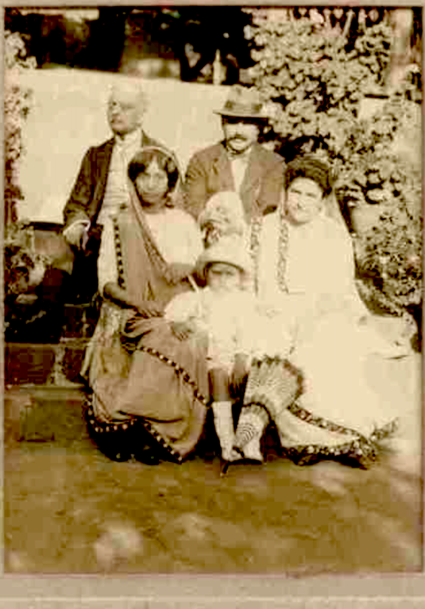 Hormusji J Bhabha with Family