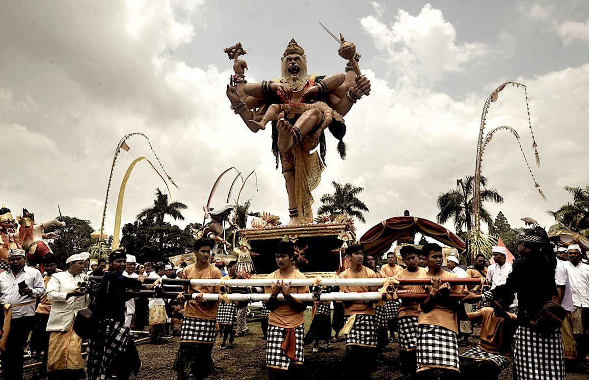 The Nehruvian Squandering of the Hindu Cultural Empire: Nuggets from DVG