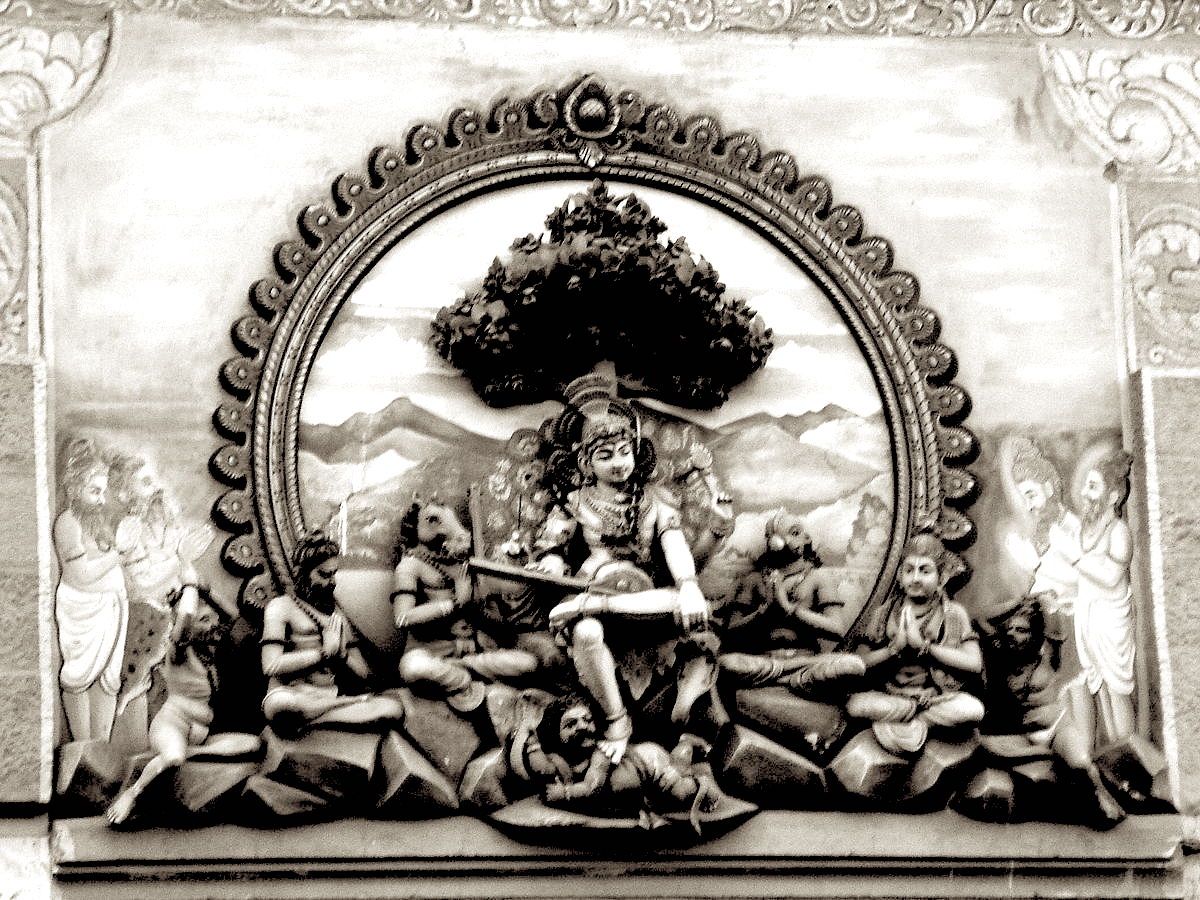 The Profound Philosophy of Education in the Medieval Tamil Desham