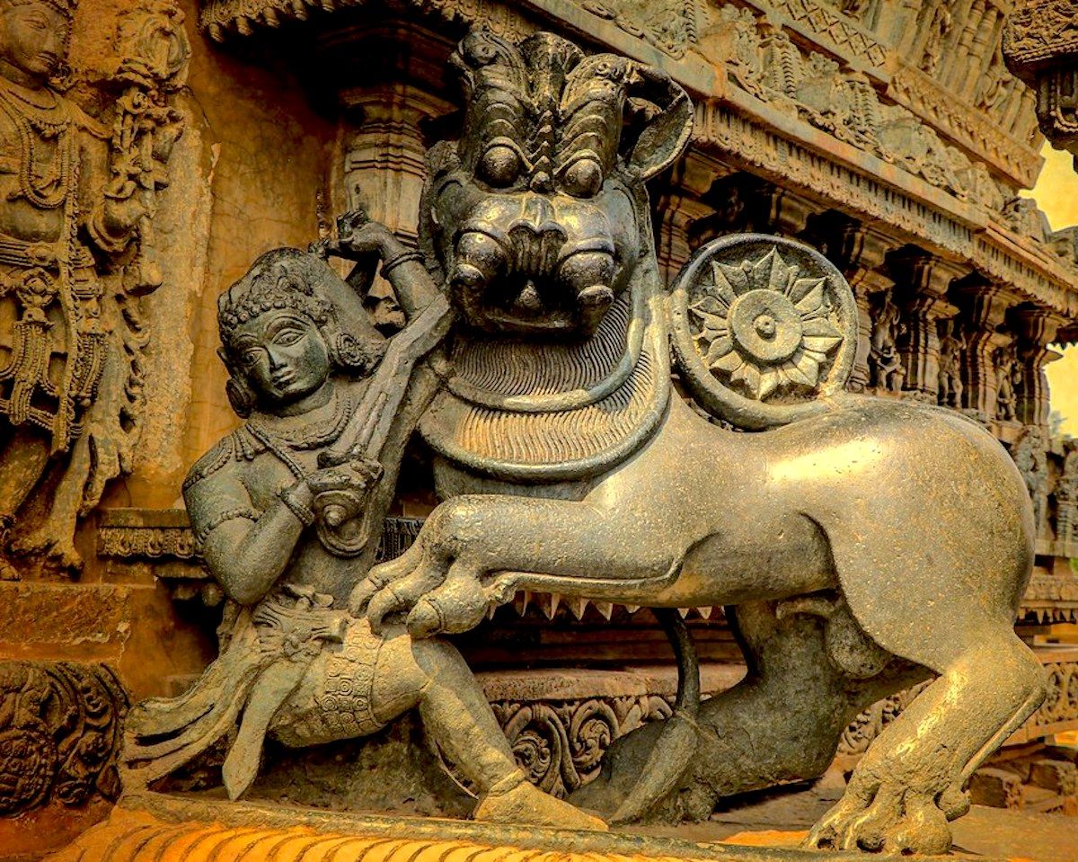 The Bloodless Transfer of Hoysala Power to the House of Sangama and the Liberation of Srirangam