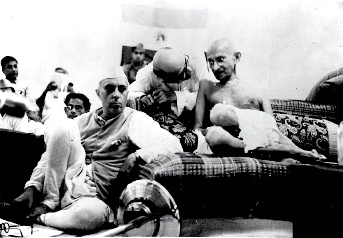 A Peek into the Congress Working Committee Under Mohandas Gandhi’s Dictatorship