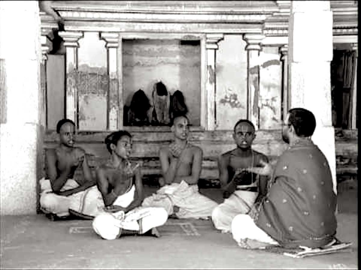 Celebrating the Vedic Cultural Stalwarts in Our Midst: Ghanapati Rajagopala Sarma