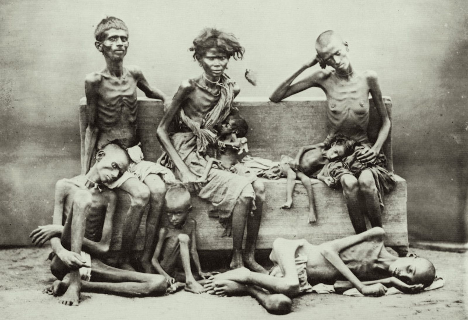 Podcast #79: How British Colonialism of India Created a Nation of Beggars