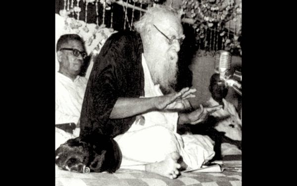 An Encounter with a 55 BCE Lemurian alias Dravidian alias Periyarist
