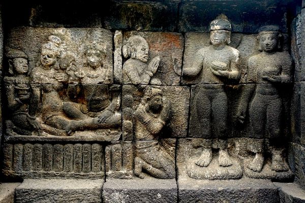 The Grand World of Daana and the Civilisational Value we Have Lost