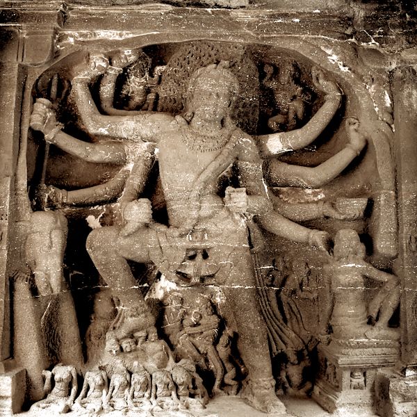 The Extraordinary Exercise Routine of Ratta-Kandarpadeva. Or How Hindus Finessed Their Kshatra