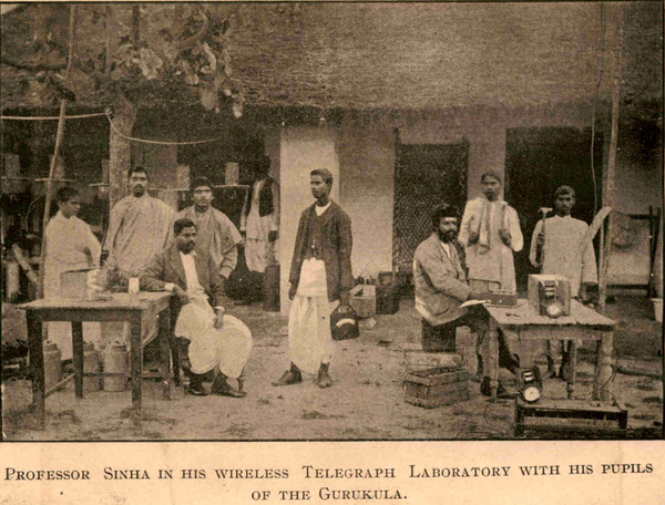 [PHOTOESSAY] An Eyewitness Describes the Profound Learning Atmosphere of the Kangri Gurukula Academy in 1913
