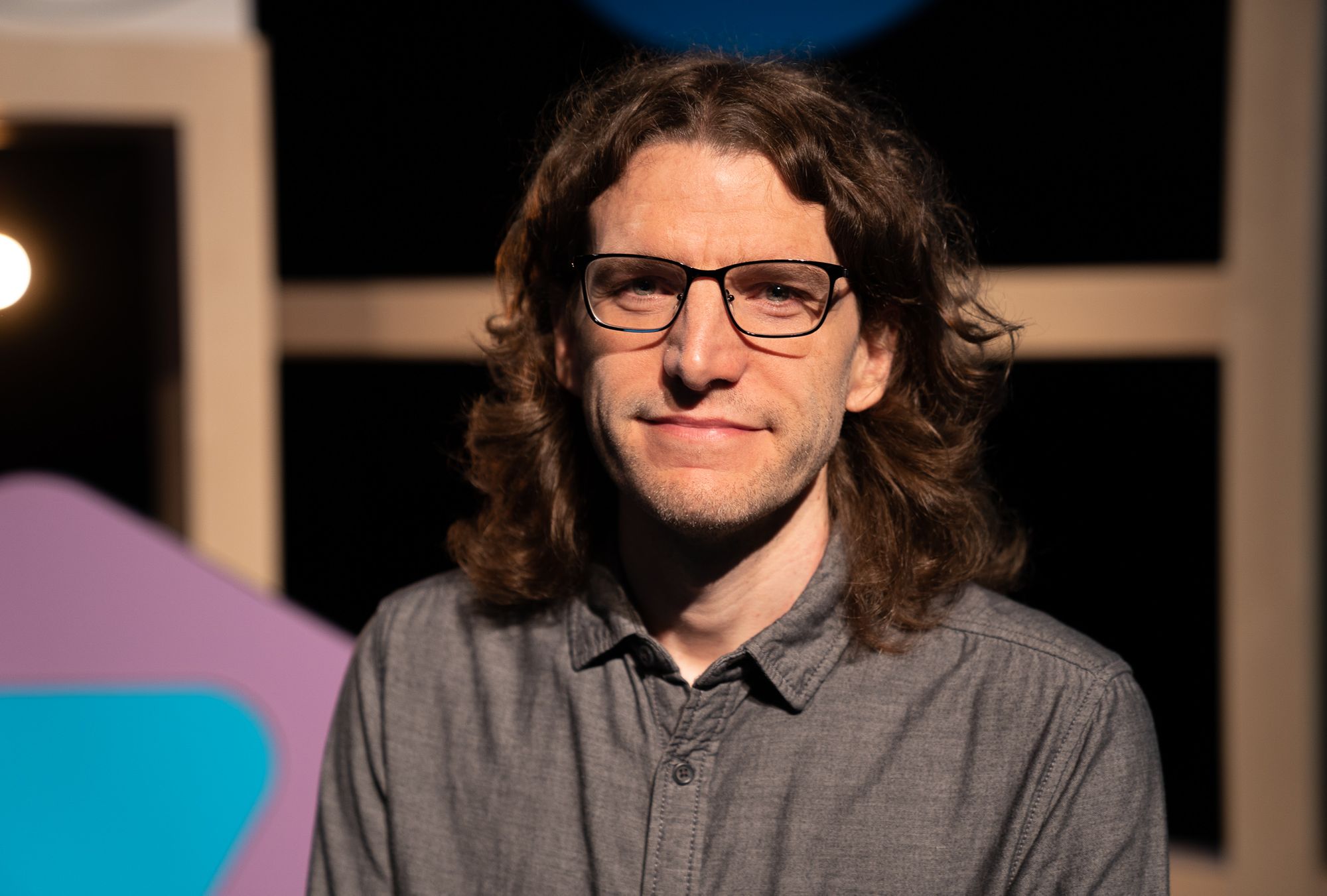 photograph of Burr giving his presentation