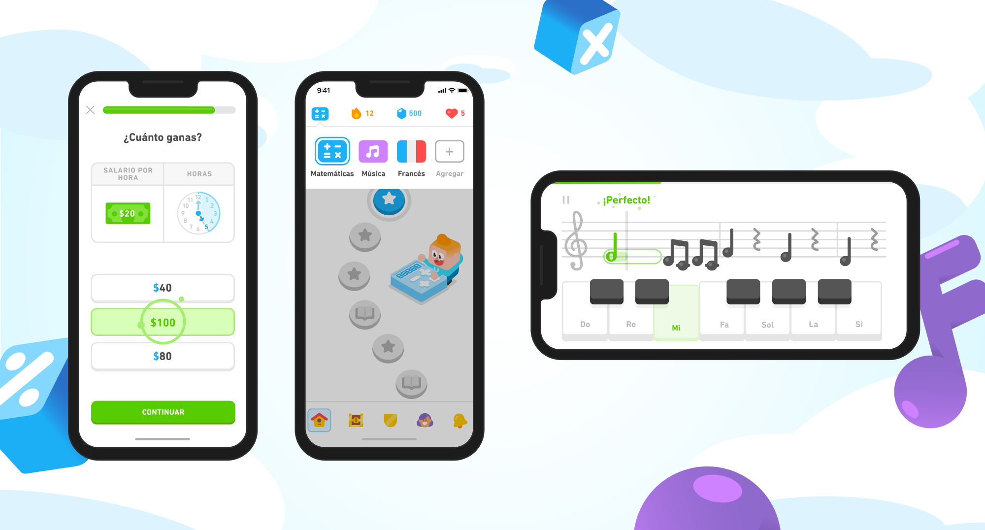 Tres pantallas de iPhone donde aparecen distintos elementos de la nueva experiencia de Duolingo. La primera muestra una lección de matemáticas donde el usuario debe calcular un salario por hora. La segunda muestra al usuario eligiendo entre los cursos de idiomas, Matemáticas y Música. La tercera muestra un iPhone orientado de forma horizontal, donde aparece el teclado de un piano y grupos de notas musicales. Por la imagen, se entiende que el usuario está tocando en el teclado a medida que las notas se mueven por la pantalla.