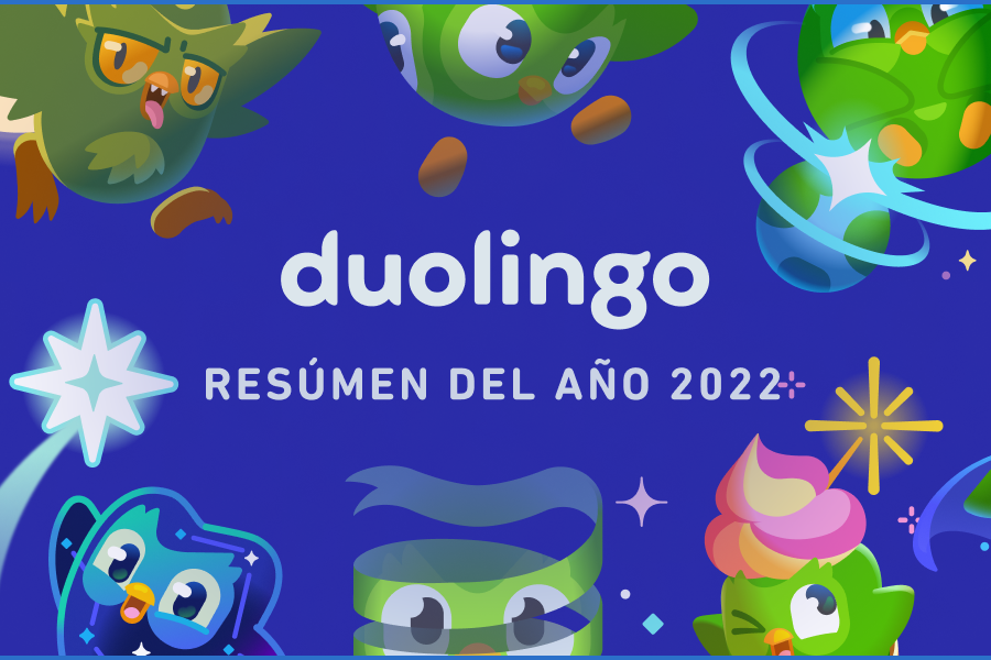 Ilustración de 6 versiones de Duo que representan 6 estilos de aprendizaje. En el centro dice "Duolingo 2022 Resumen del año"